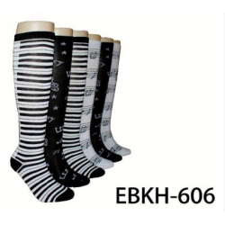 Musical Notes Knee-High Socks Size 9-11